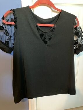 Shein Floral Sheer Sleeve Black Top M